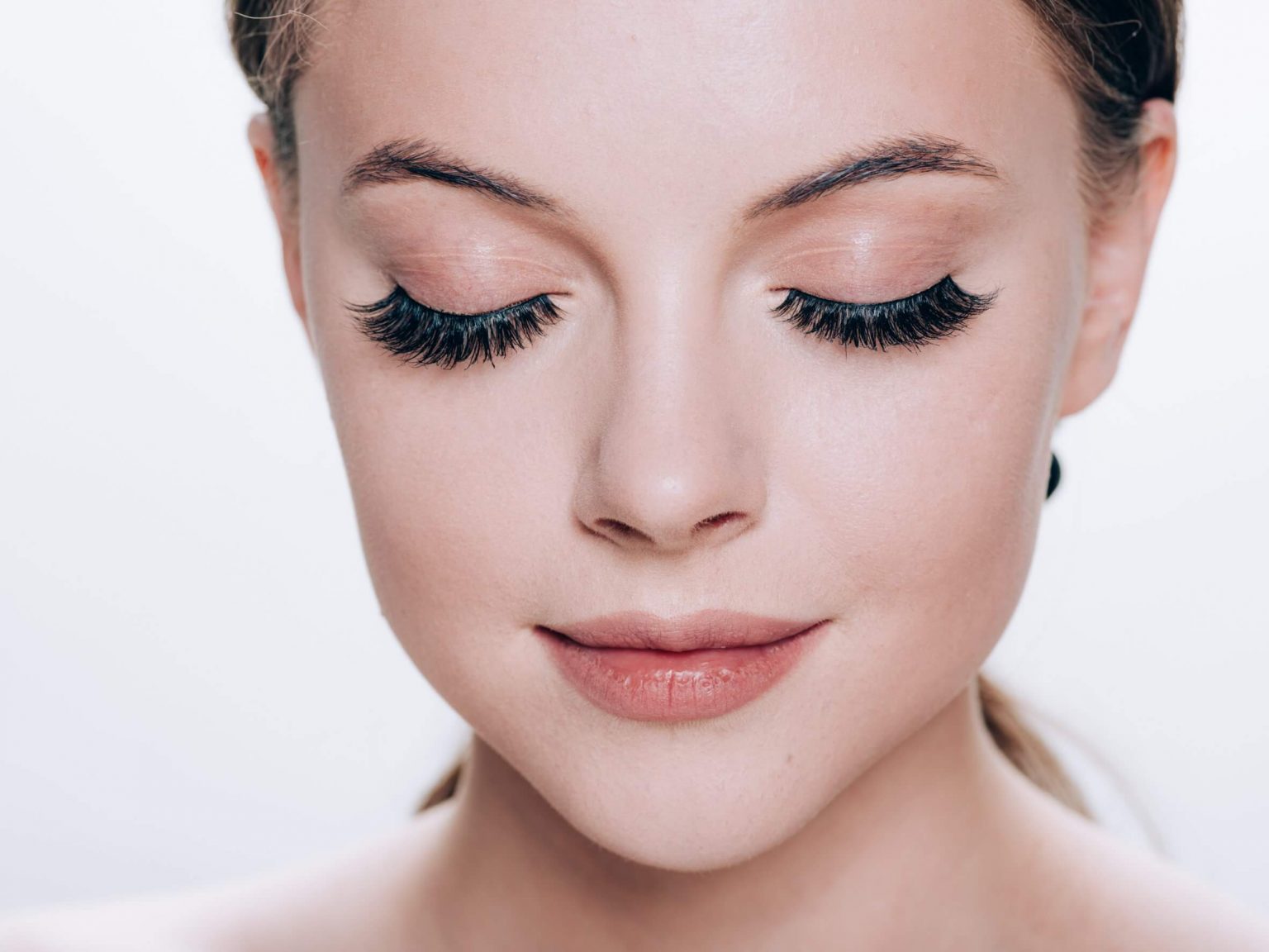 10 Foolproof Ways To Make Your Eyelash Extensions Last Longer 5172